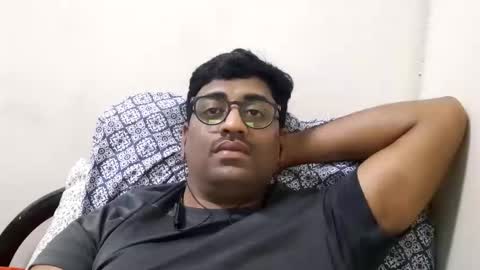 Snapshot of abu3991 chatting on 15, 12, 2025 abu3991 online show from 15, 12, 2025