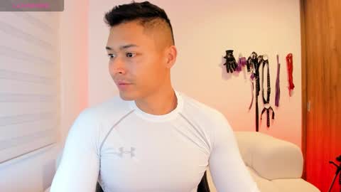 Snapshot of abu_dhabi_21 chatting on 30, 9, 2025 Will online show from 30, 9, 2025