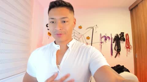 Snapshot of abu_dhabi_21 chatting on 4, 11, 2025 Will online show from 4, 11, 2025