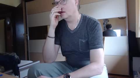 ach471 online show from 12, 12, 2024