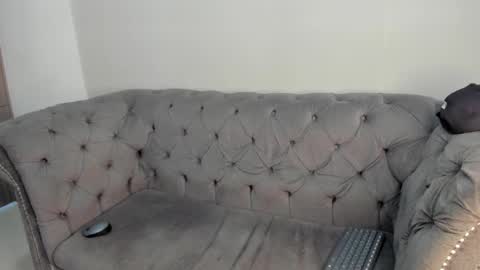 Acid Milo online show from 15, 12, 2024