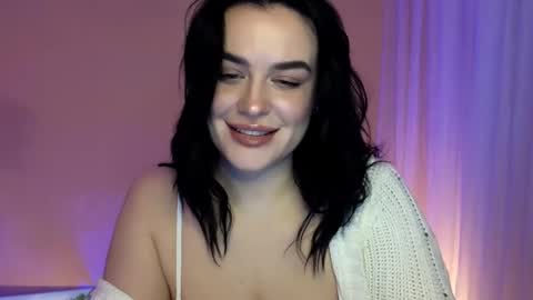 my inst   love inside 17 online show from 28, 2, 2025