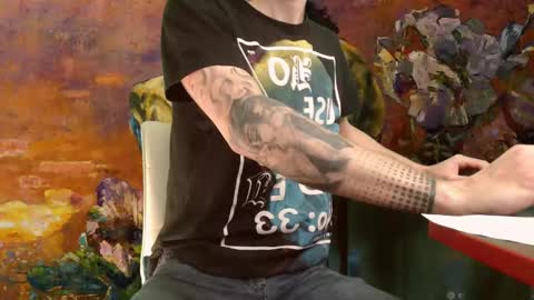 Snapshot of acute_obsession chatting on 4, 1, 2025 Alex online show from 4, 1, 2025