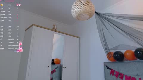 Snapshot of ada_di chatting on 31, 10, 2025 Akia online show from 31, 10, 2025