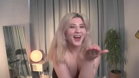 Snapshot of ada_gatess chatting on 29, 3, 2026 ADA online show from 29, 3, 2026