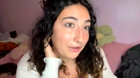 Isobel and Koty online show from 18, 9, 2025