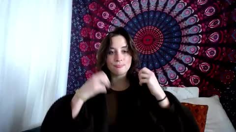 Snapshot of adalyndirty chatting on 27, 10, 2025 Adalyn online show from 27, 10, 2025