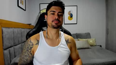 Snapshot of adam_clarke chatting on 23, 10, 2025 adam clarke online show from 23, 10, 2025