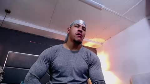 adam_fit19cm online show from 5, 11, 2025