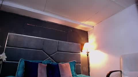 adam_fit19cm online show from 13, 1, 2026