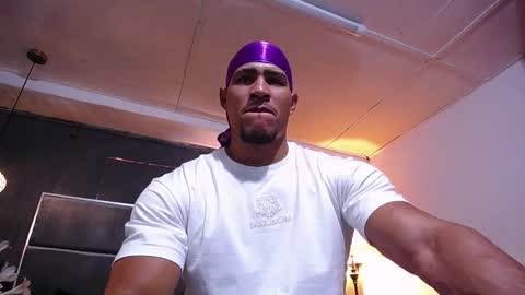 adam_fit19cm online show from 28, 2, 2026