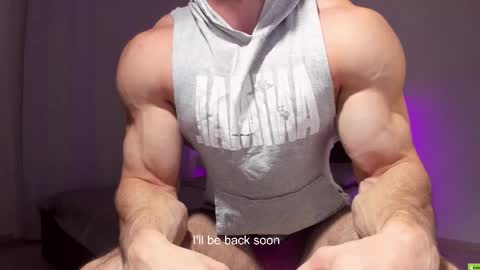 Snapshot of adam_muscle_ chatting on 22, 9, 2025 Adam online show from 22, 9, 2025