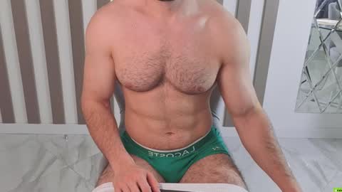 Snapshot of adam_muscle_ chatting on 9, 10, 2025 Adam online show from 9, 10, 2025