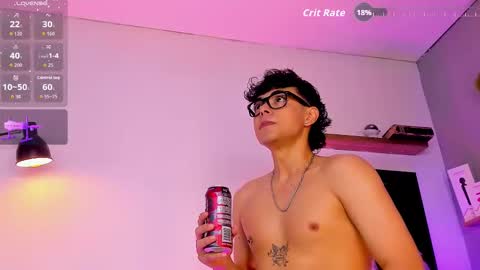 Snapshot of adam_sword4 chatting on 17, 12, 2025 Alan and Jordan online show from 17, 12, 2025