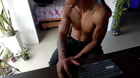 Adam Valencia online show from 11, 2, 2026