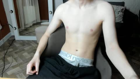 Snapshot of adamal1 chatting on 9, 10, 2025 Adam online show from 9, 10, 2025