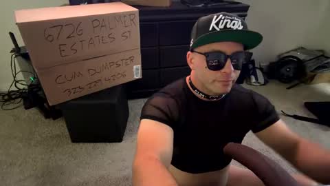 Parabottomboi online show from 5, 10, 2025