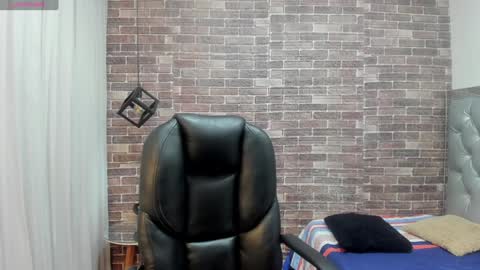 Adam online show from 4, 12, 2024