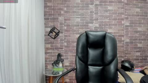 Adam online show from 10, 12, 2024