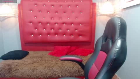 Adam online show from 7, 1, 2025