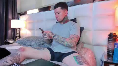 Adam online show from 24, 10, 2025