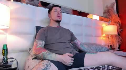 Adam online show from 28, 10, 2025