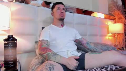 Adam online show from 10, 11, 2025