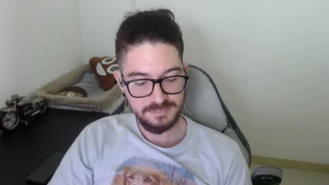 Adam online show from 17, 11, 2025