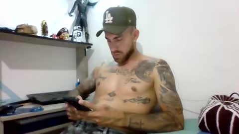 Snapshot of adan_carter chatting on 22, 10, 2025 adan_carter online show from 22, 10, 2025