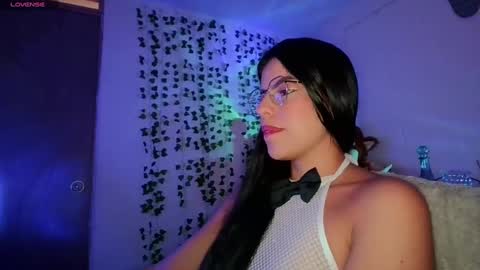 Adara online show from 28, 1, 2025