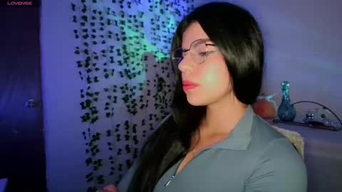 Adara online show from 2, 2, 2025