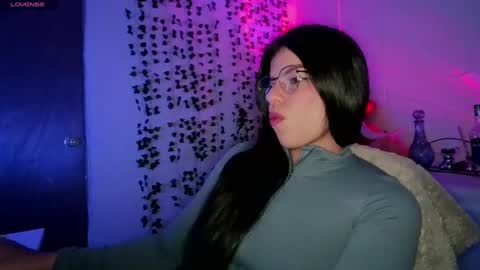 Adara online show from 18, 2, 2025