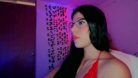 Adara online show from 9, 10, 2025