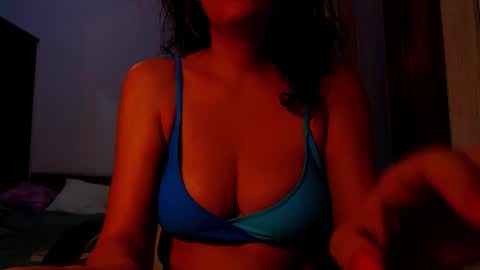 amy        online show from 8, 10, 2025