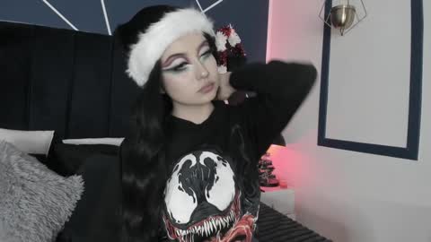 Snapshot of adeelinee chatting on 12, 12, 2024 Ade online show from 12, 12, 2024