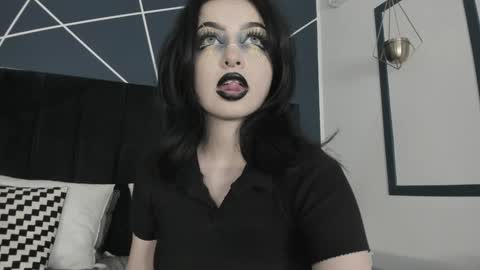 Snapshot of adeelinee chatting on 20, 1, 2025 Ade online show from 20, 1, 2025