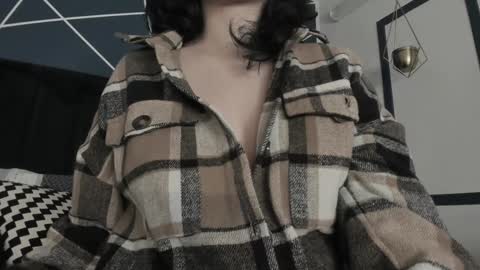 Snapshot of adeelinee chatting on 29, 1, 2025 Ade online show from 29, 1, 2025