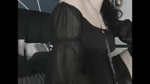 Snapshot of adeelinee chatting on 31, 1, 2025 Ade online show from 31, 1, 2025