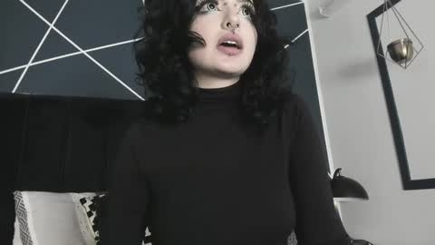 Snapshot of adeelinee chatting on 18, 2, 2025 Ade online show from 18, 2, 2025