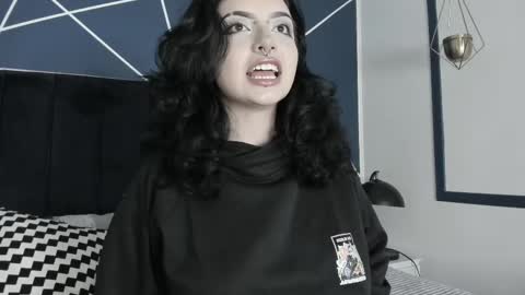 Snapshot of adeelinee chatting on 22, 2, 2025 Ade online show from 22, 2, 2025