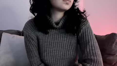 Snapshot of adeelinee chatting on 7, 3, 2025 Ade online show from 7, 3, 2025