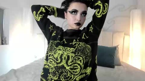 Snapshot of adeelinee chatting on 11, 3, 2025 Ade online show from 11, 3, 2025