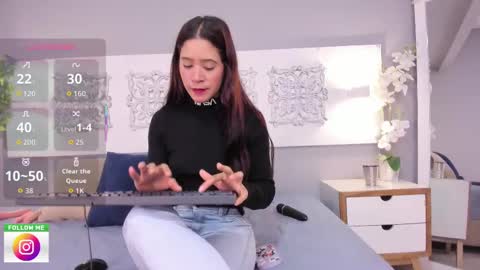 Snapshot of adelaa_11 chatting on 14, 10, 2025 Adela Worsth online show from 14, 10, 2025