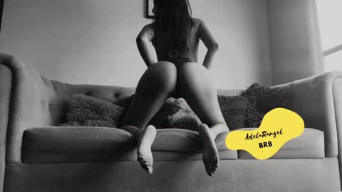 Adela Rangel START Mon to Sat from 3pm - 9pm COL time online show from 16, 1, 2025