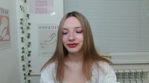 Snapshot of adele0_0 chatting on 7, 1, 2025 Adele online show from 7, 1, 2025