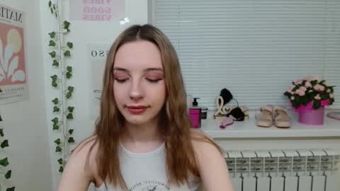 Snapshot of adele0_0 chatting on 11, 2, 2025 Adele online show from 11, 2, 2025