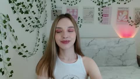 Snapshot of adele0_0 chatting on 23, 2, 2025 Adele online show from 23, 2, 2025