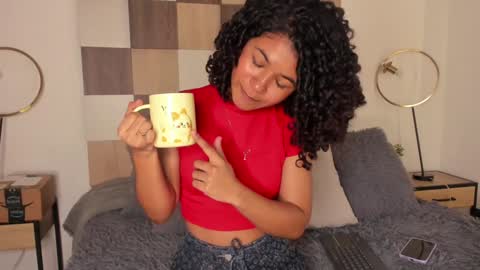 Andrea online show from 5, 1, 2025