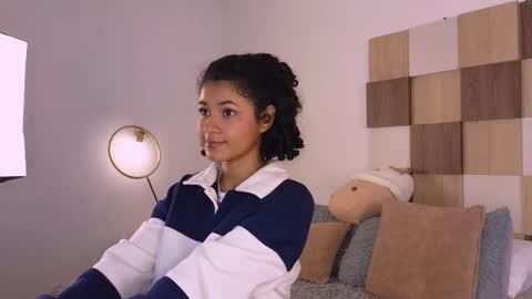 Andrea online show from 1, 2, 2026