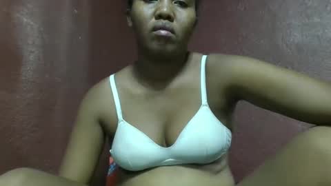 adelealy online show from 24, 2, 2025